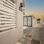 Urban Penthouse Terrace With Parking 바리